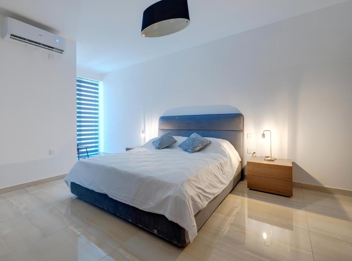 Chic 2Br Apartment, Ideal Location Ta Xbiex Exterior photo