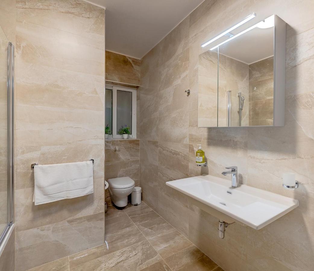 Chic 2Br Apartment, Ideal Location Ta Xbiex Exterior photo